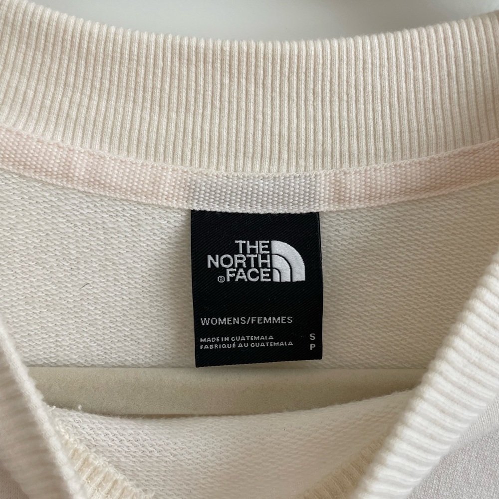 The North Face cream crew longsleeve